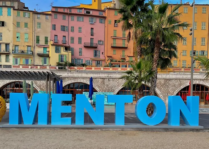 Apartment Entre Ciel Et Menton